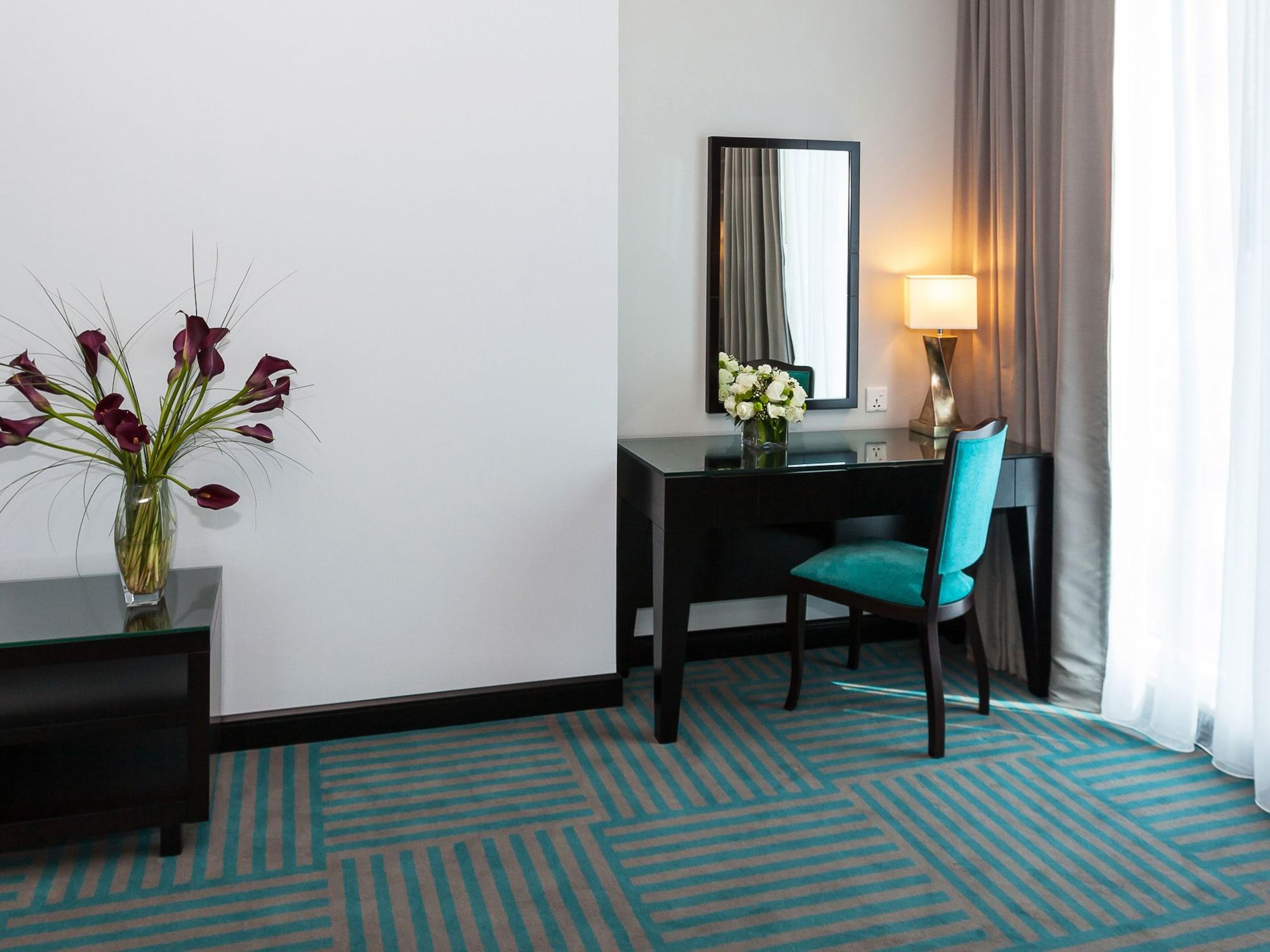Flora Creek Deluxe Hotel apartamentos Dubái Exterior foto